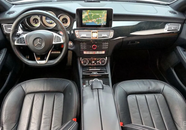 Mercedes-Benz CLS