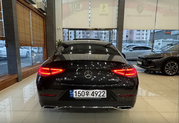 Mercedes-Benz CLS