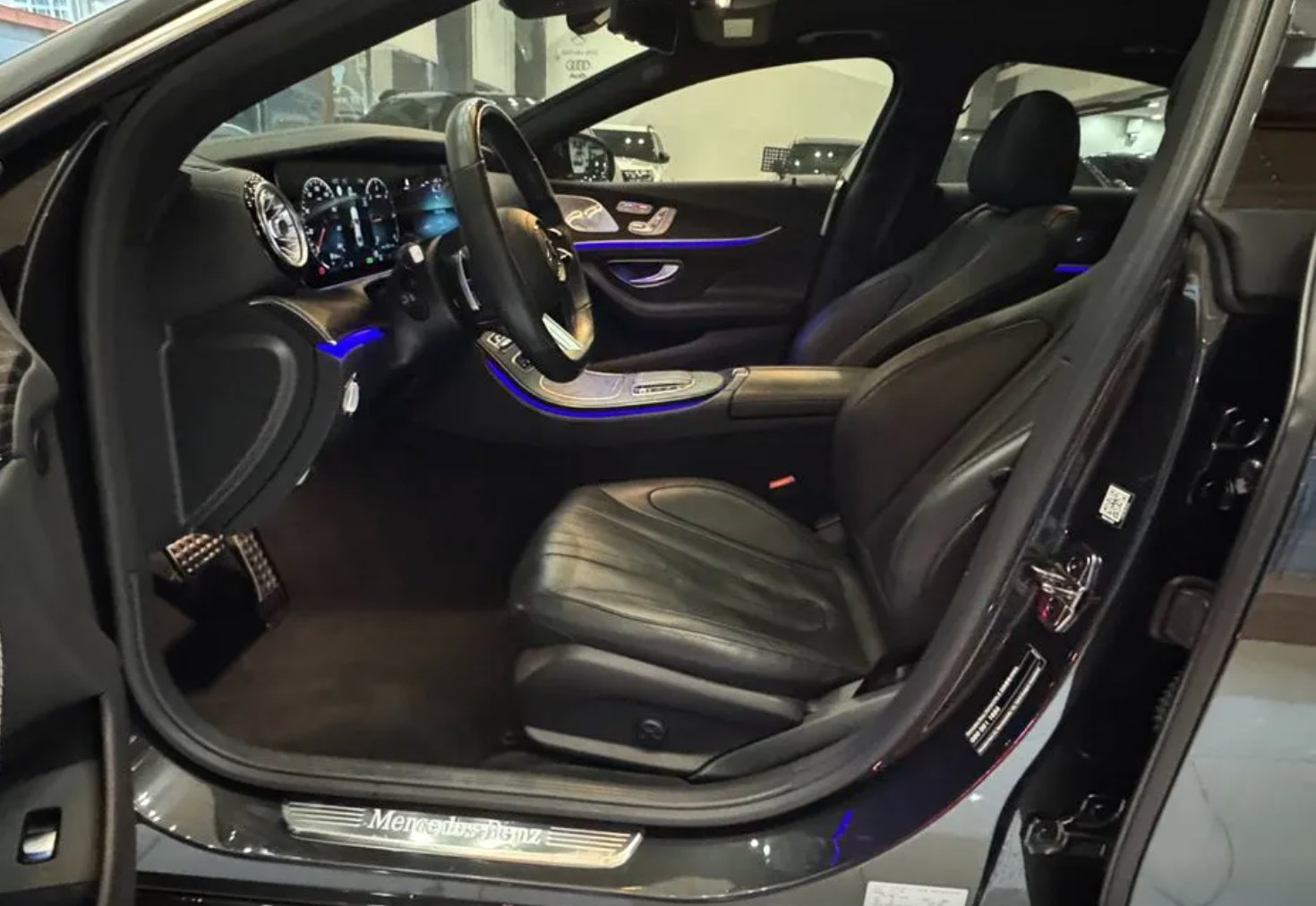 Mercedes-Benz CLS