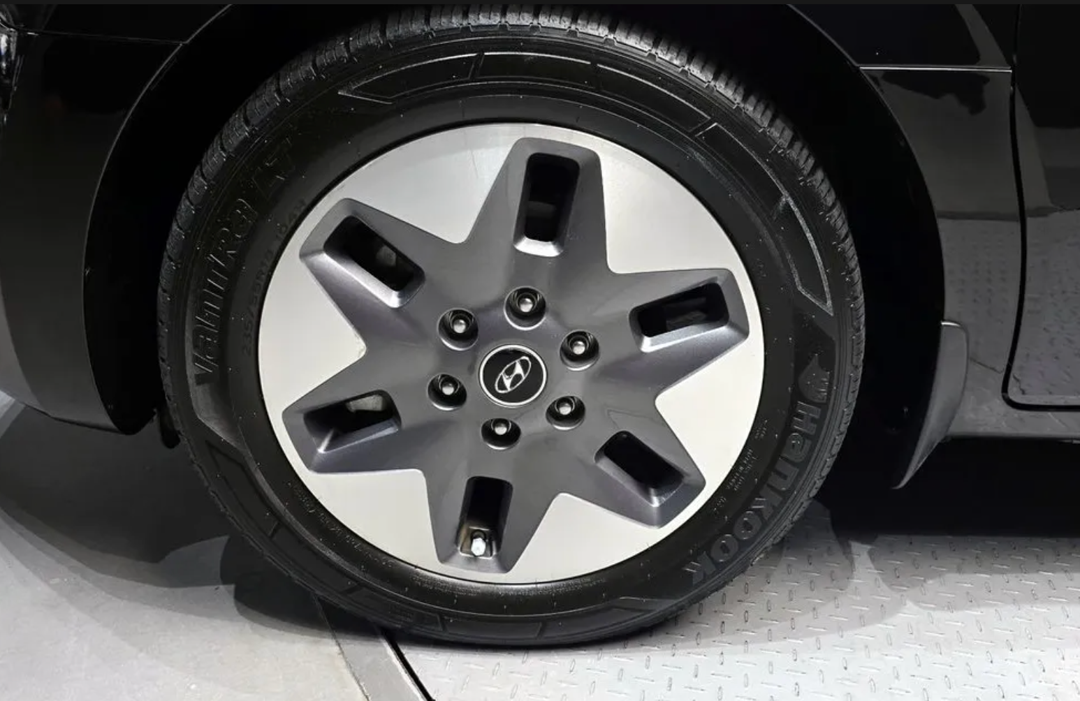 Hyundai Staria Tourer 9-locuri 2021