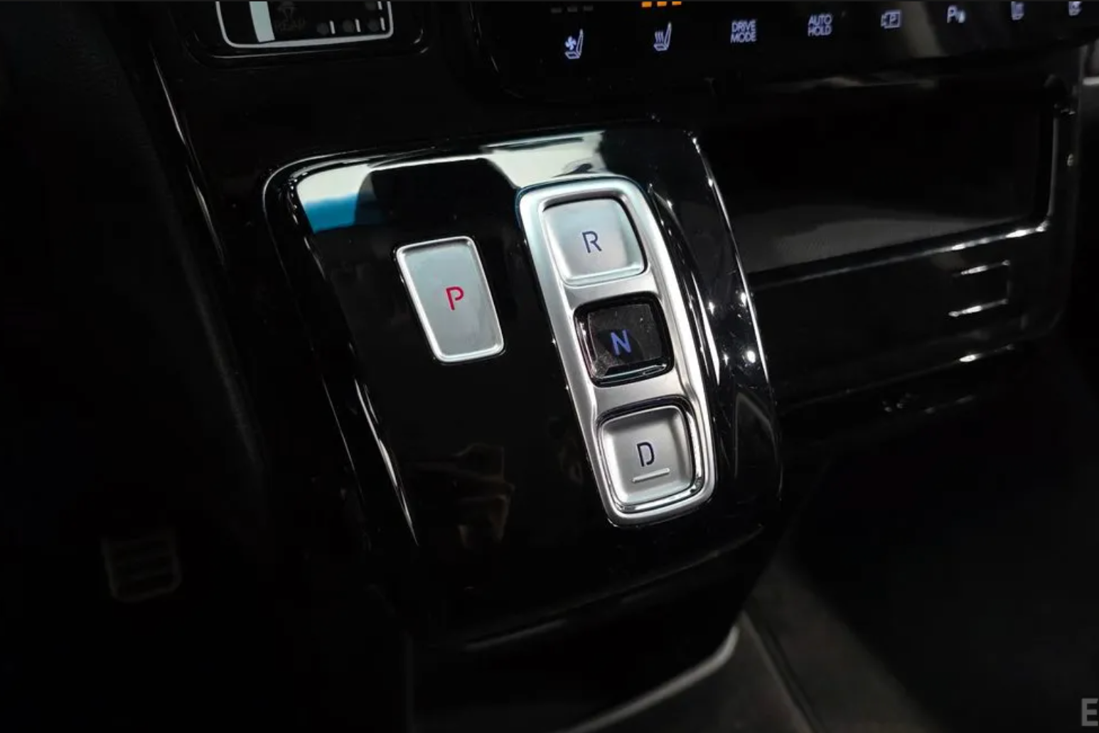 Hyundai Staria Tourer 9-locuri 2021