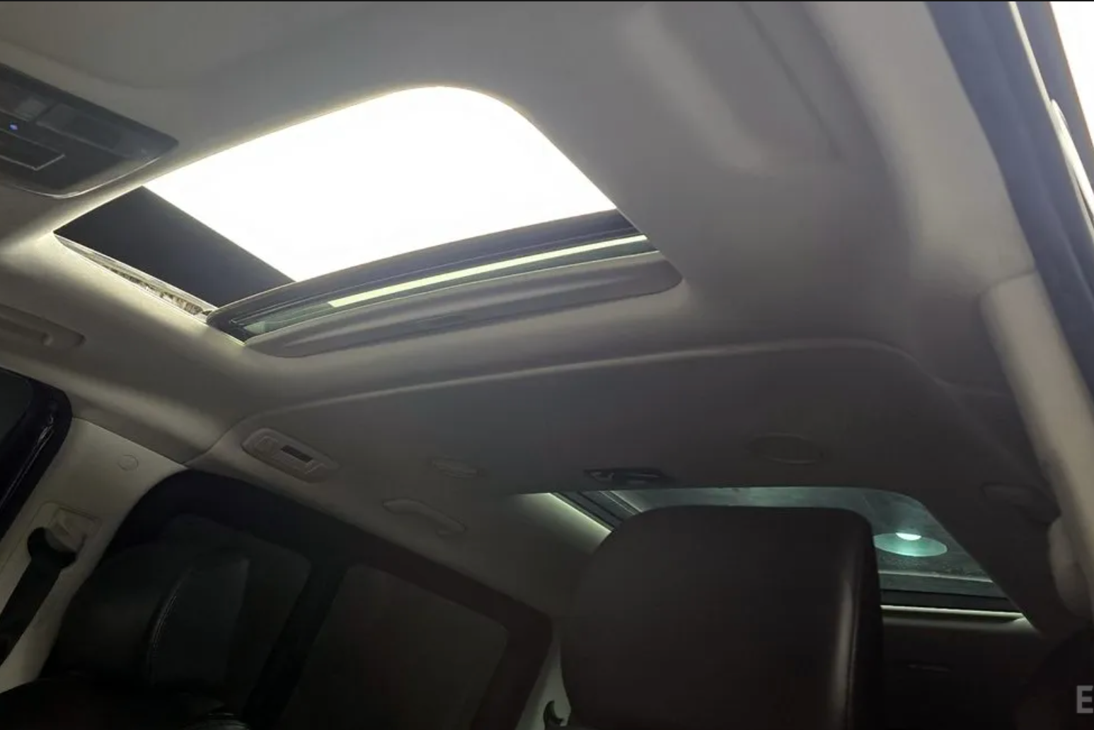 Hyundai Staria Tourer 9-locuri 2021