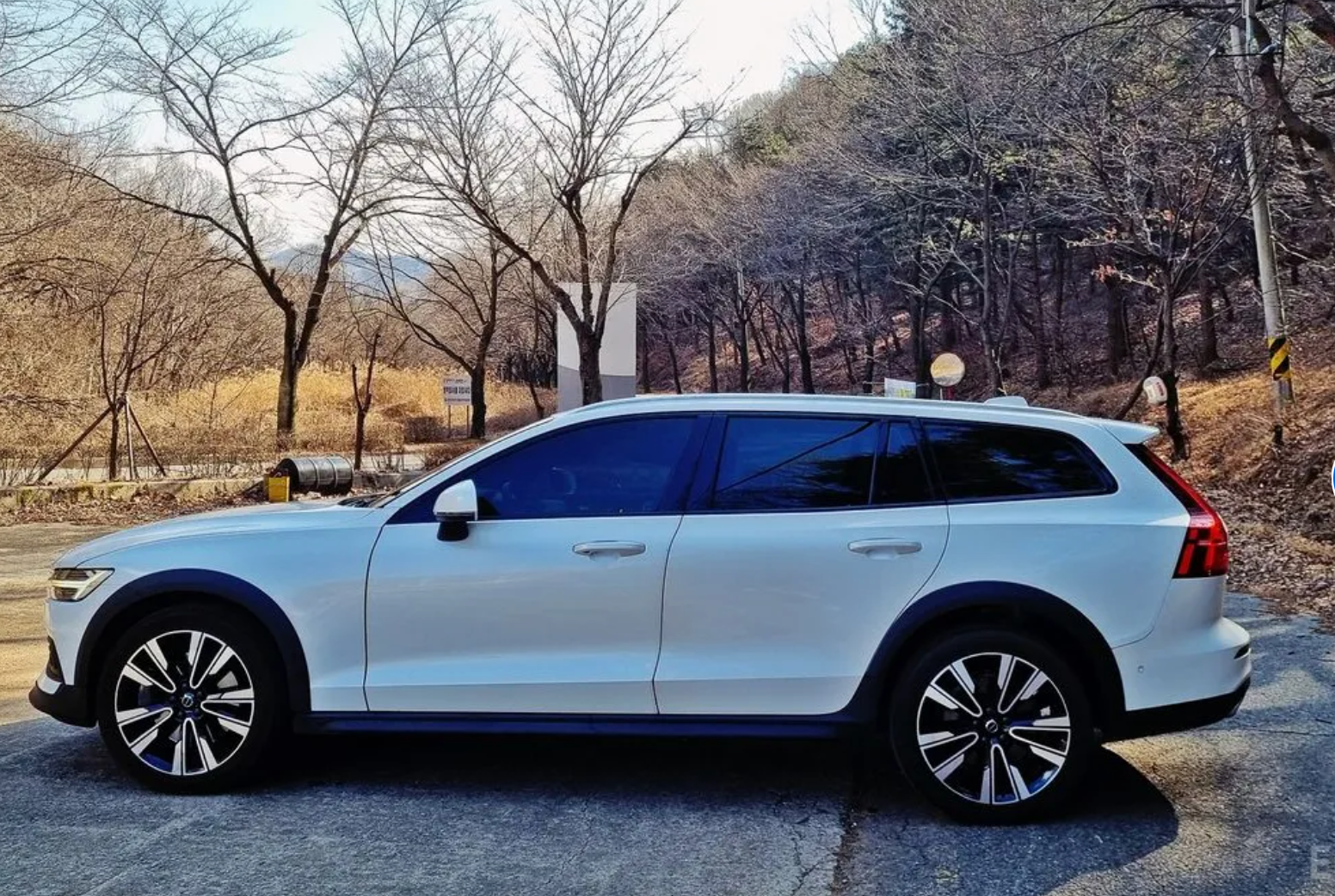 Volvo V60 Cross Country B5 Pro AWD