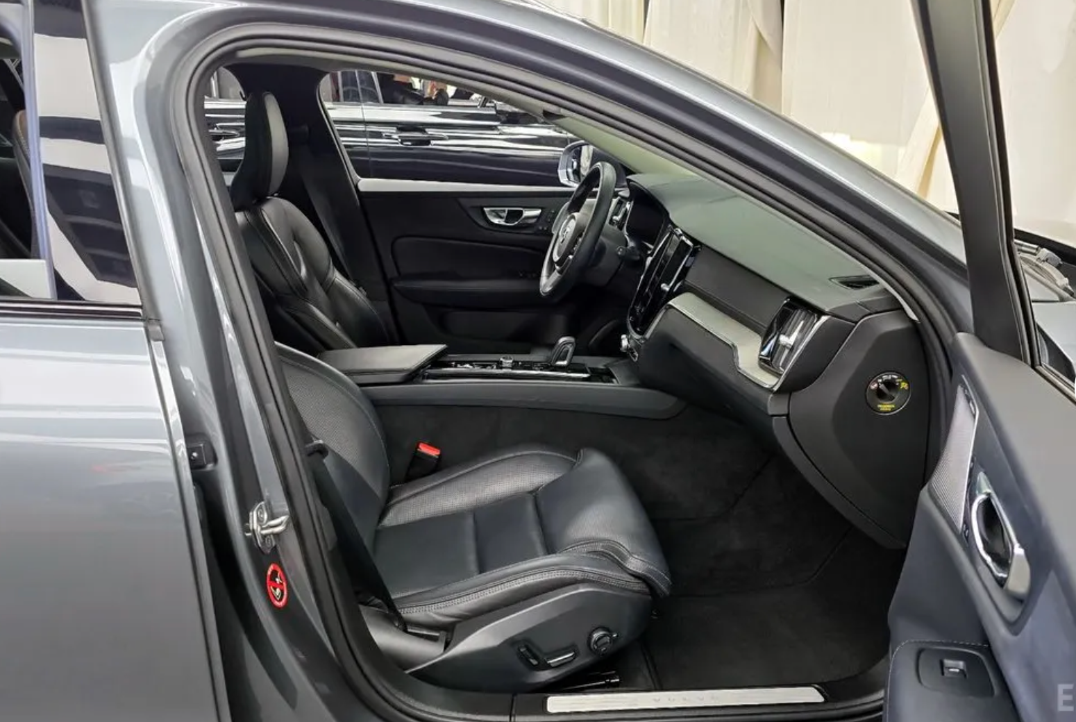 Volvo V60 Cross Country B5 Pro AWD