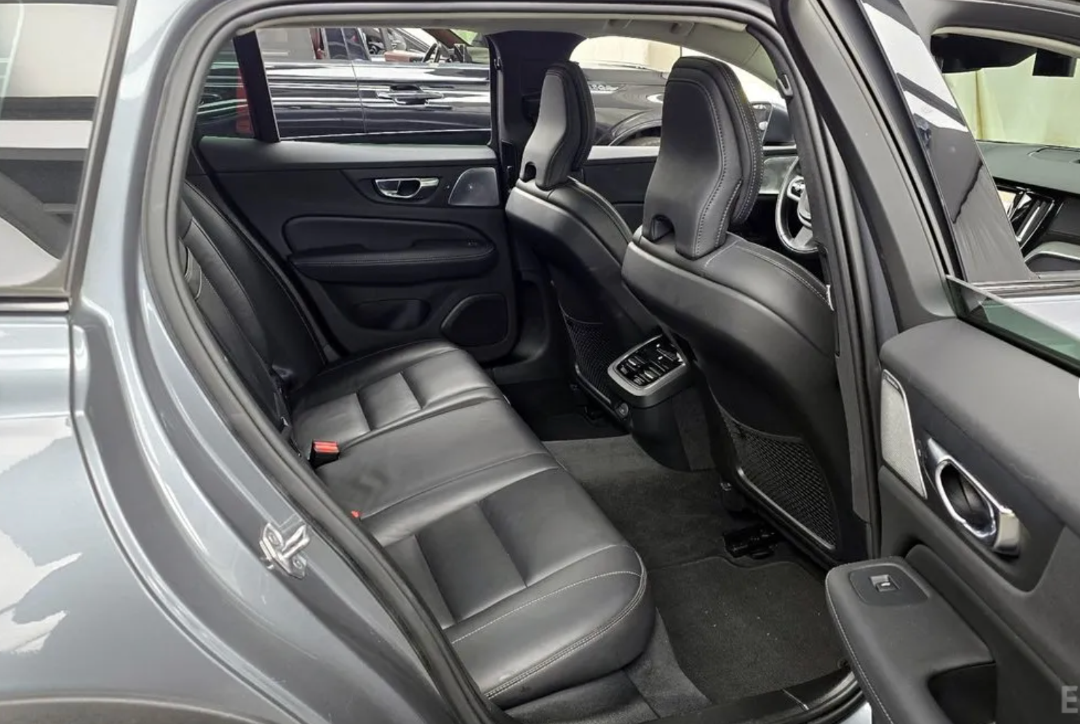 Volvo V60 Cross Country B5 Pro AWD