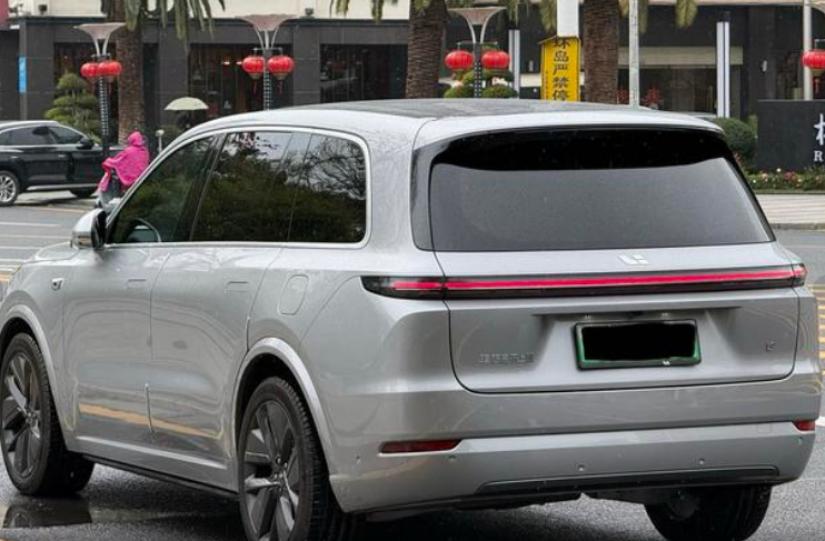 LiXiang L9