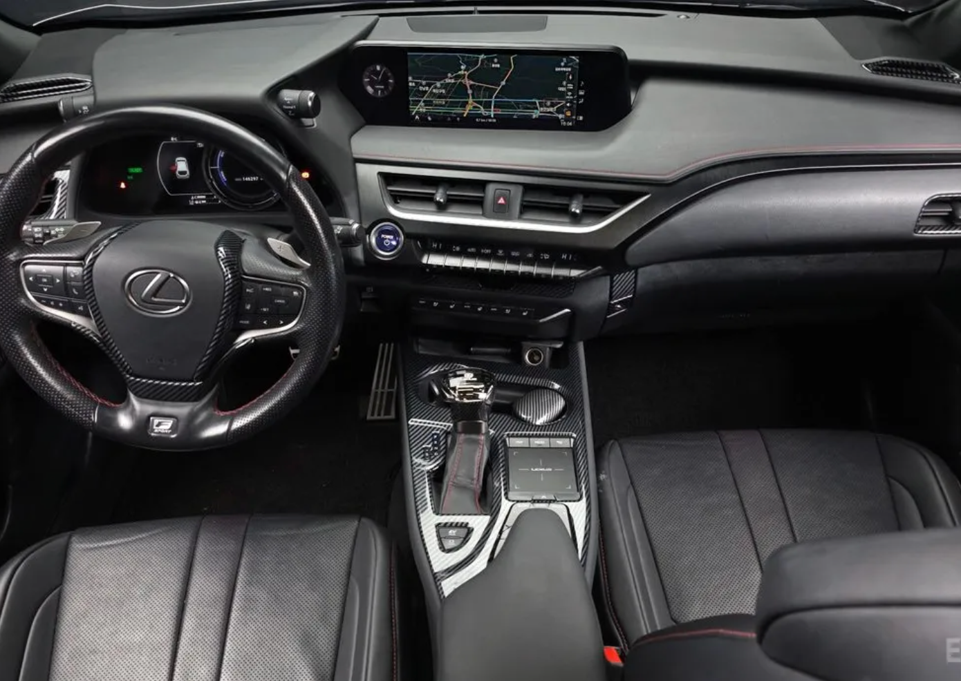 Lexus UX250h