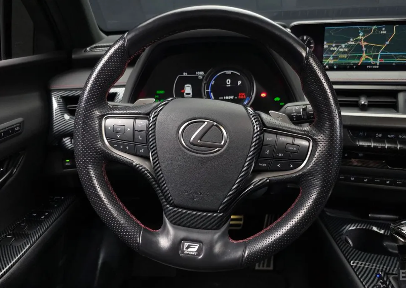 Lexus UX250h