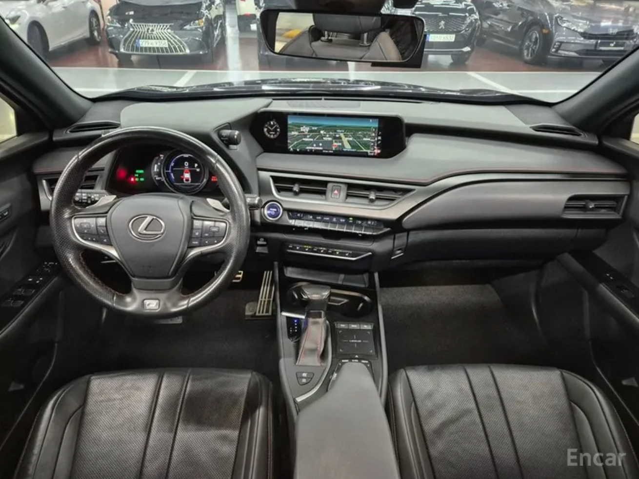 Lexus UX250h