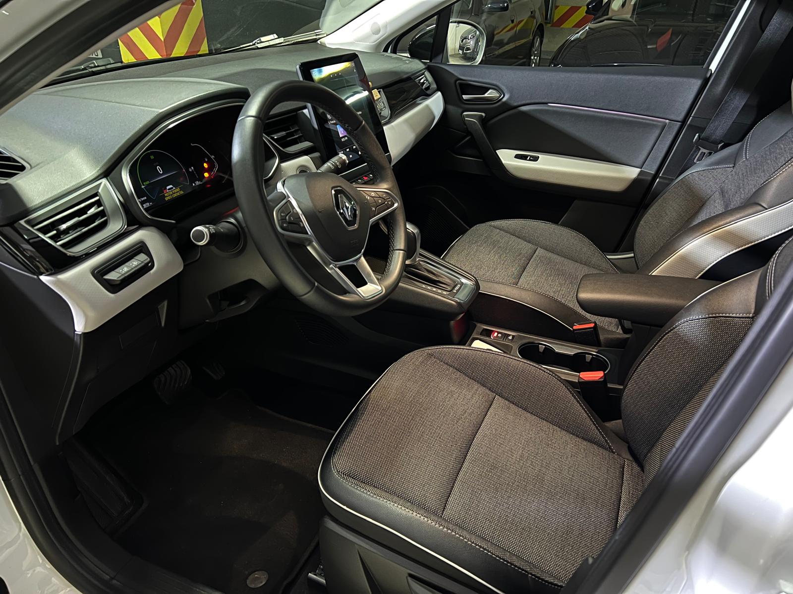 Renault Captur Hybrid