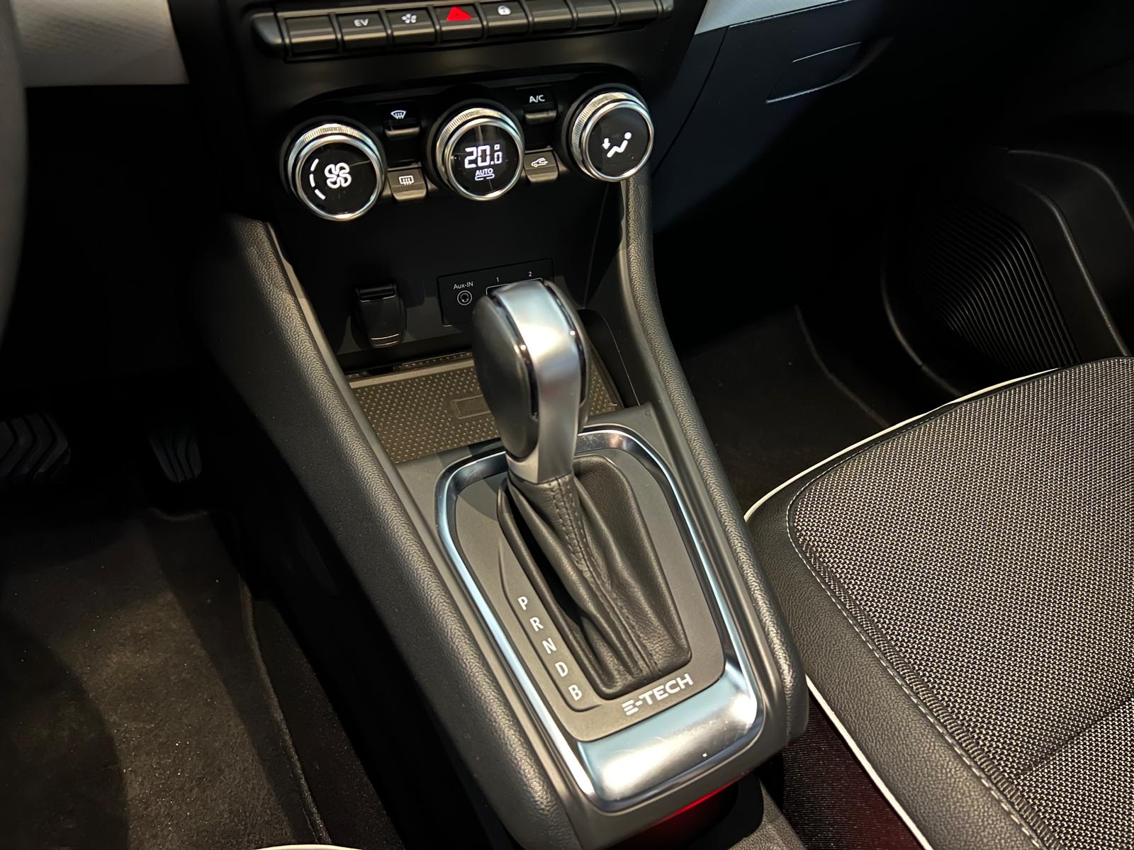 Renault Captur Hybrid