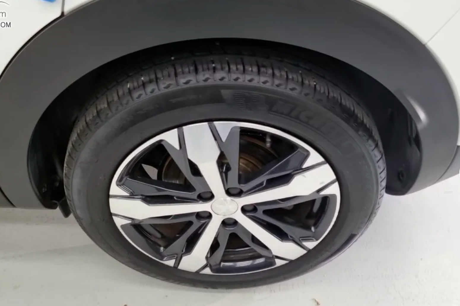 Peugeot 3008 1.5 Blue Allure