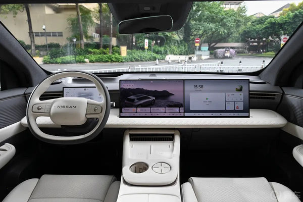 Nissan NX8
