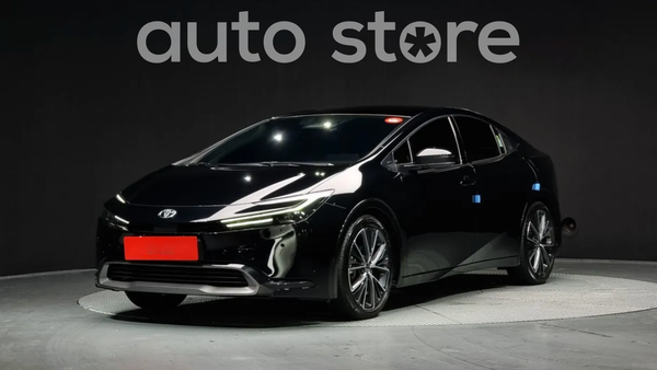 2023 Toyota Prius 2.0 XLE