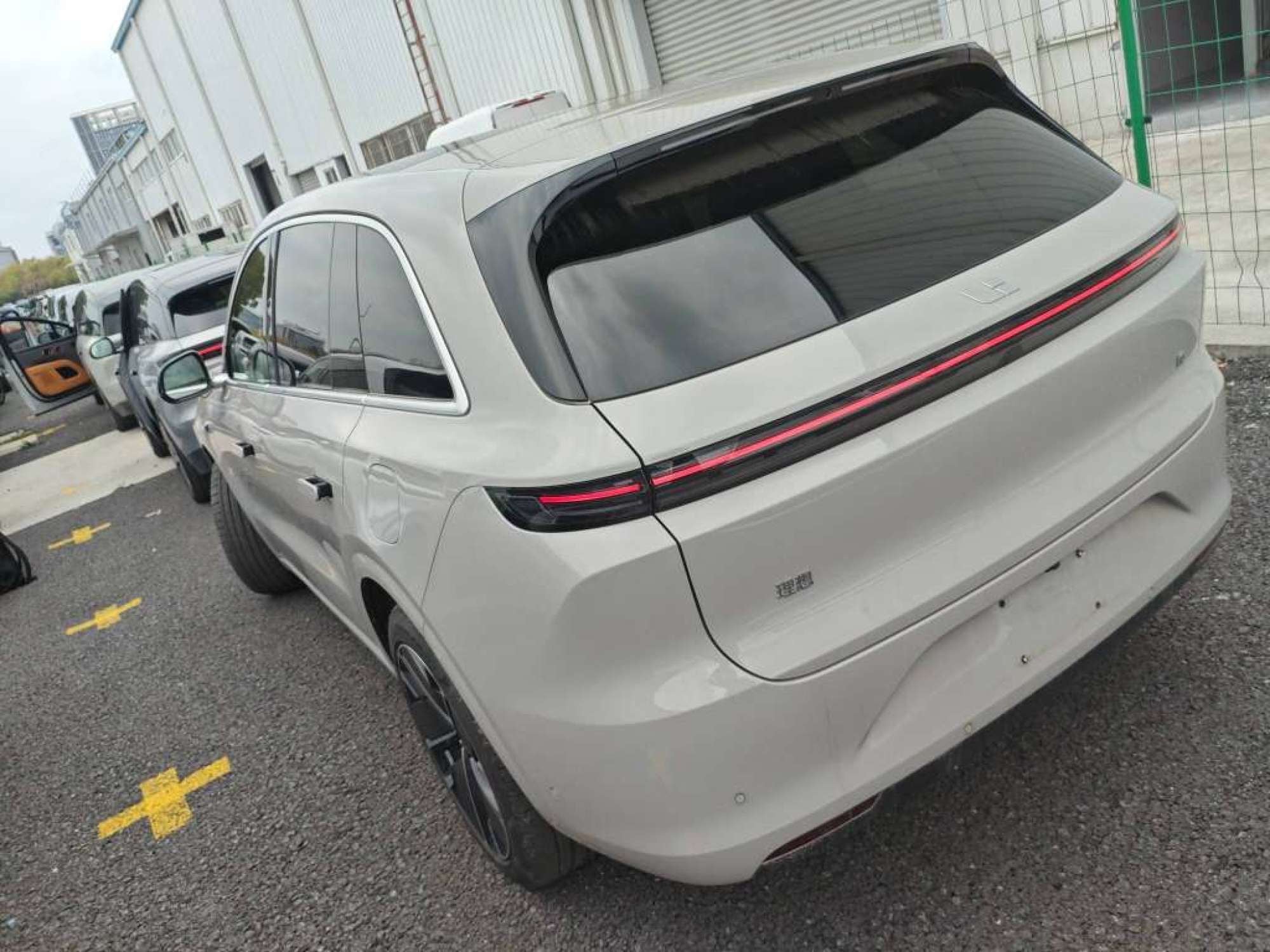 LiXiang L6