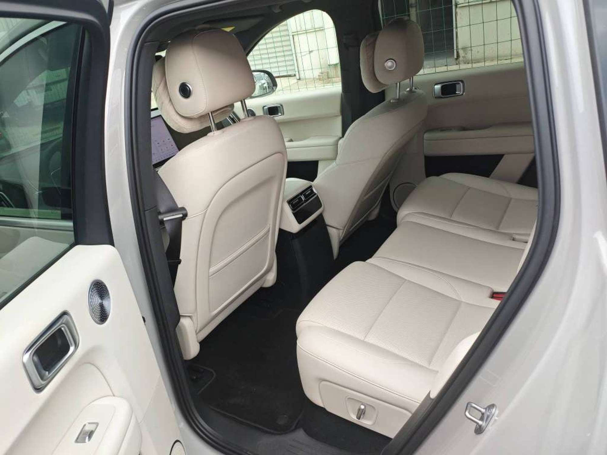 LiXiang L6