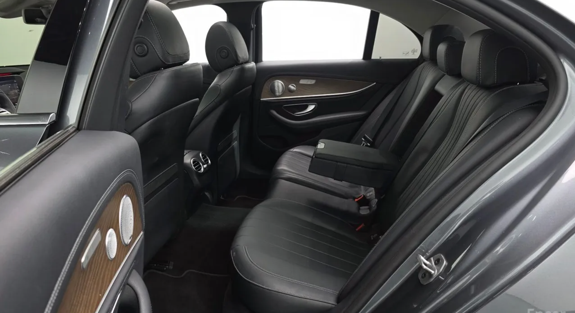 2019 Mercedes E300 Exclusive