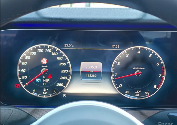 2019 Mercedes E300 4MATIC Exclusive