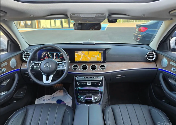 2019 Mercedes E300 4MATIC Exclusive