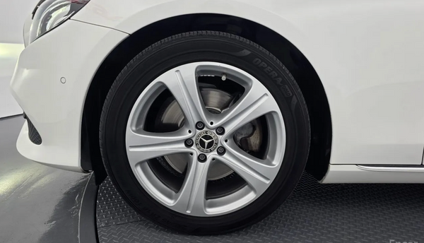 2018 Mercedes E200