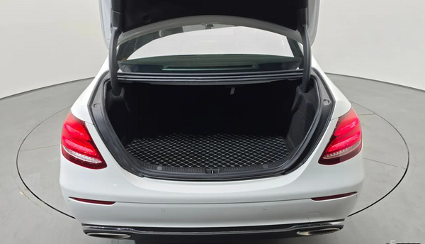2018 Mercedes E300 Avantgarde