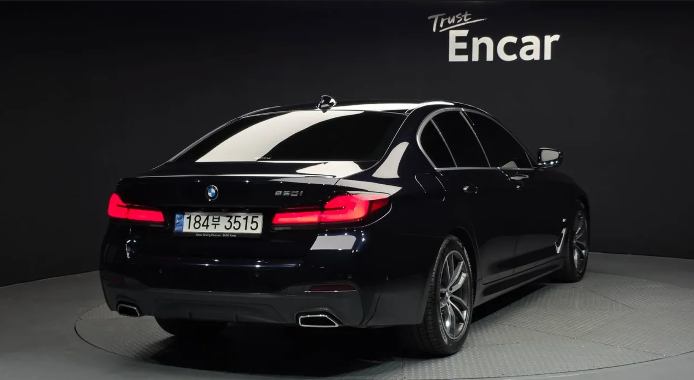 2022 BMW 520i M Sport
