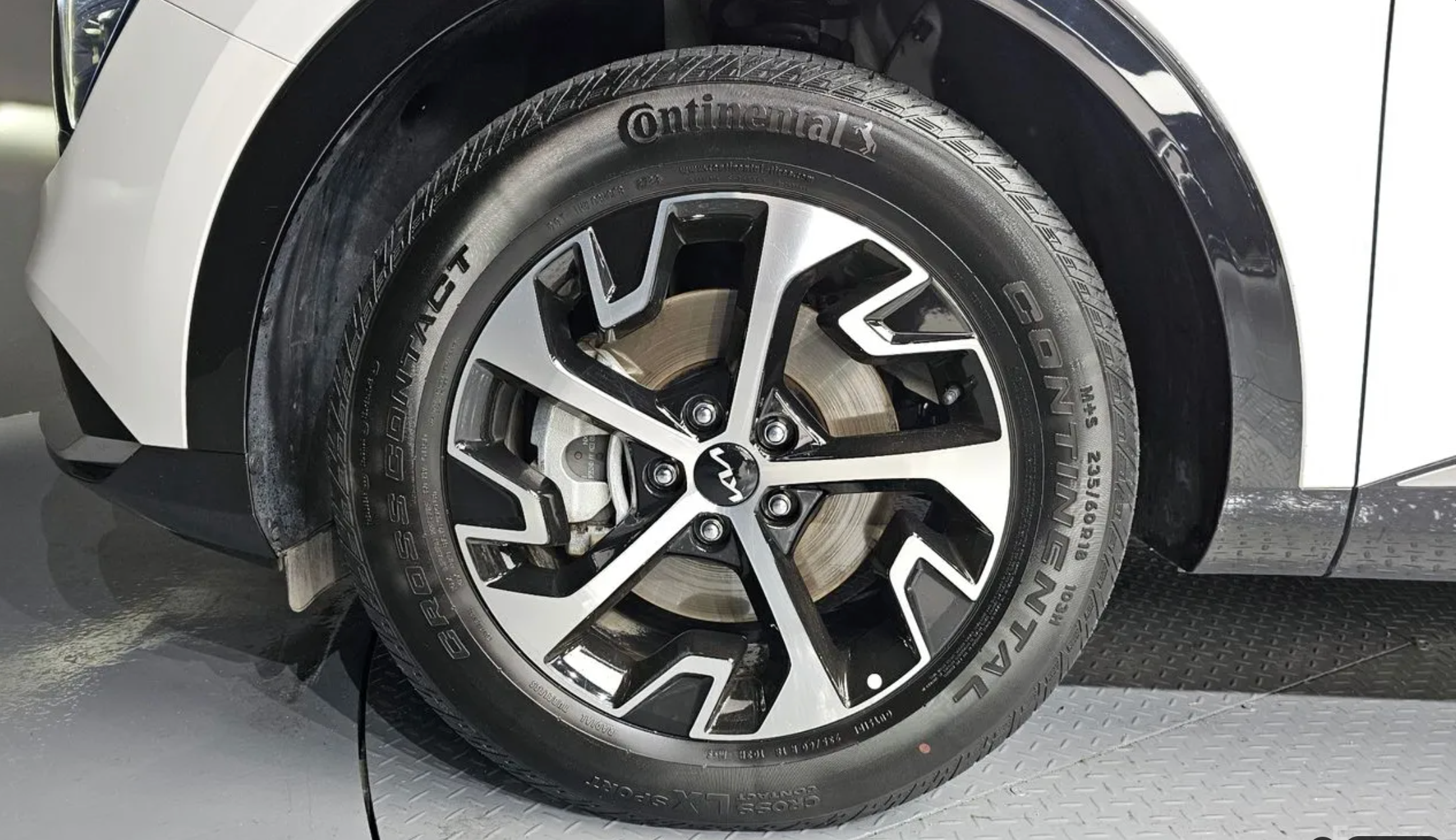 2023 KIA Sportage Signature 2WD