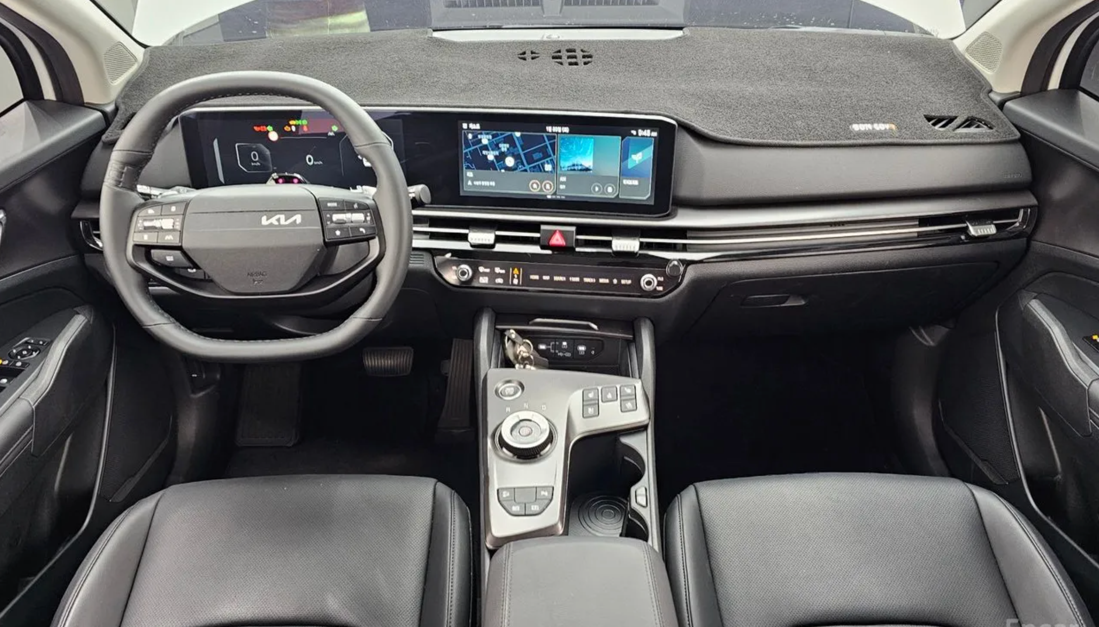 2025 KIA Sportage Noblesse 2WD