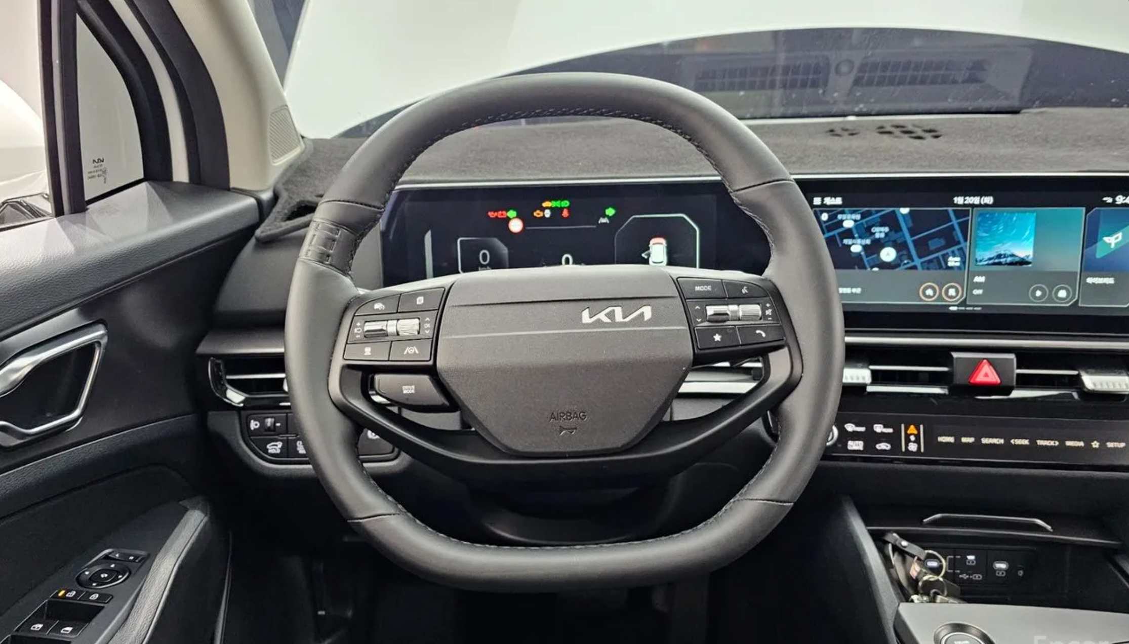 2025 KIA Sportage Noblesse 2WD