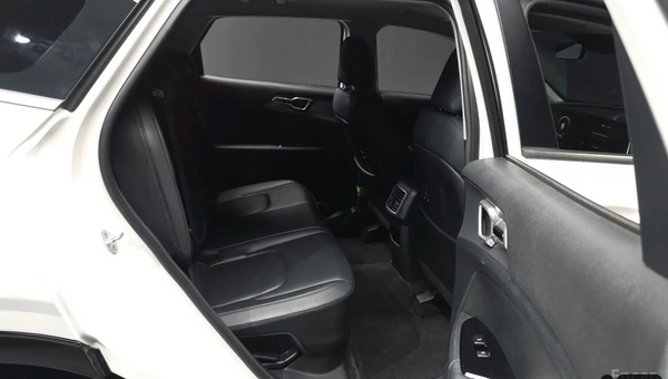 2022 KIA Sportage Noblesse 2WD