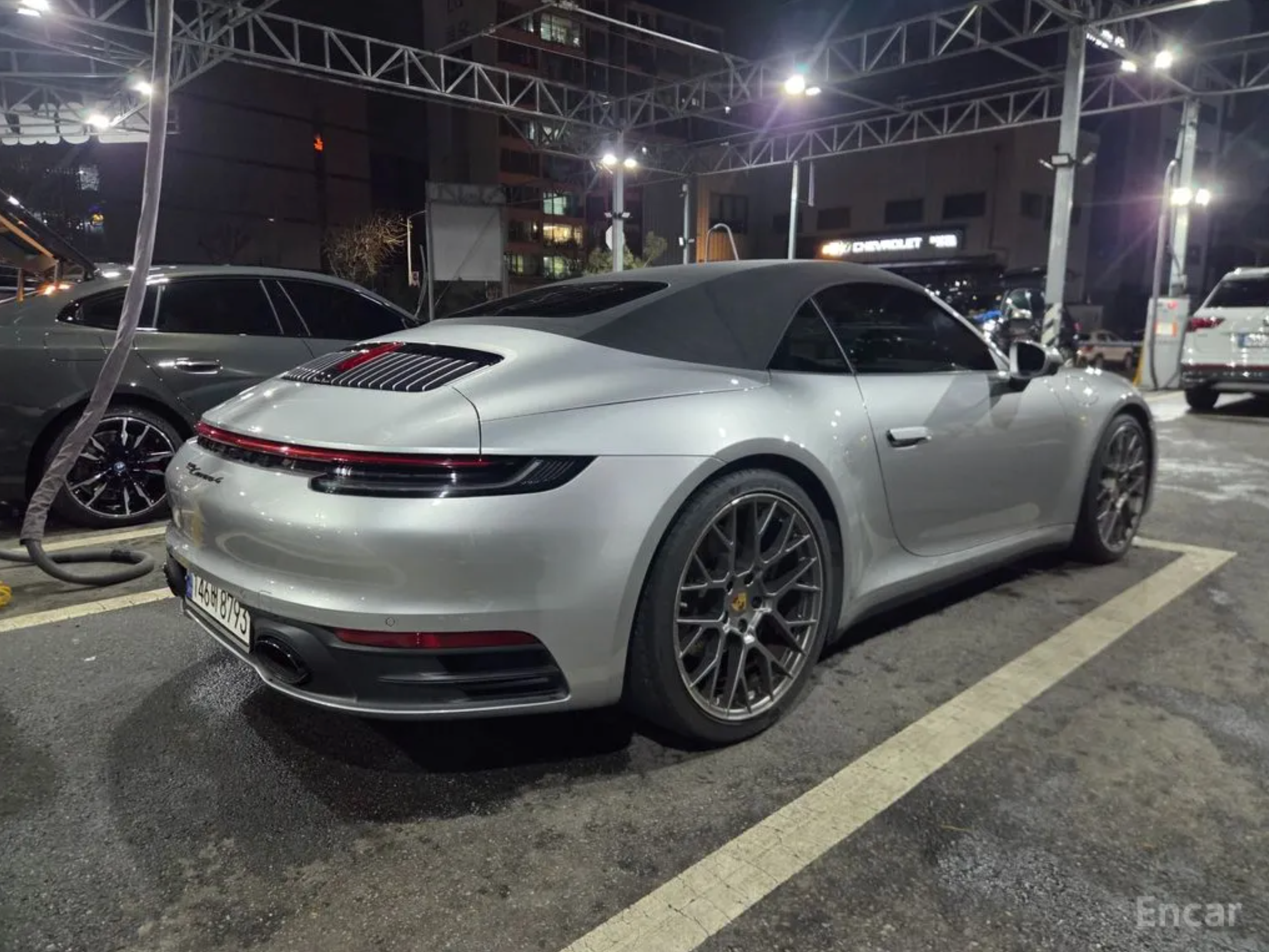 Porsche 911 Carrera 4 Cabriolet