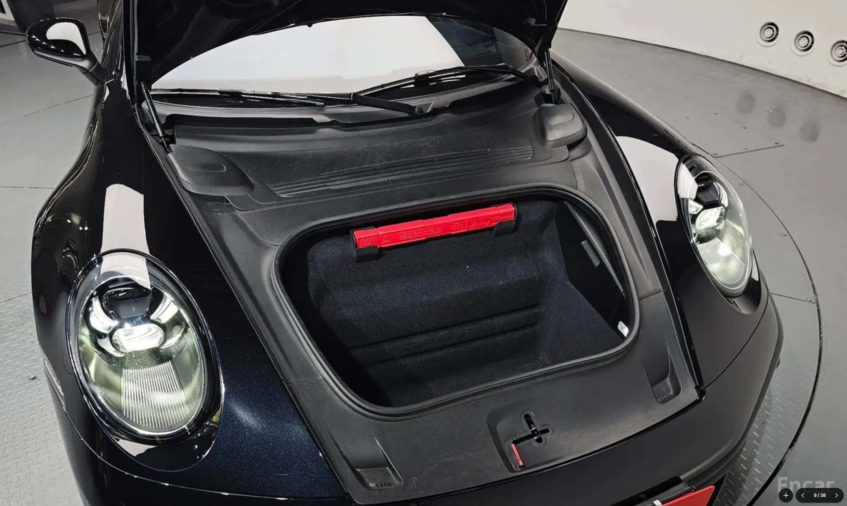 Porsche Carrera 4