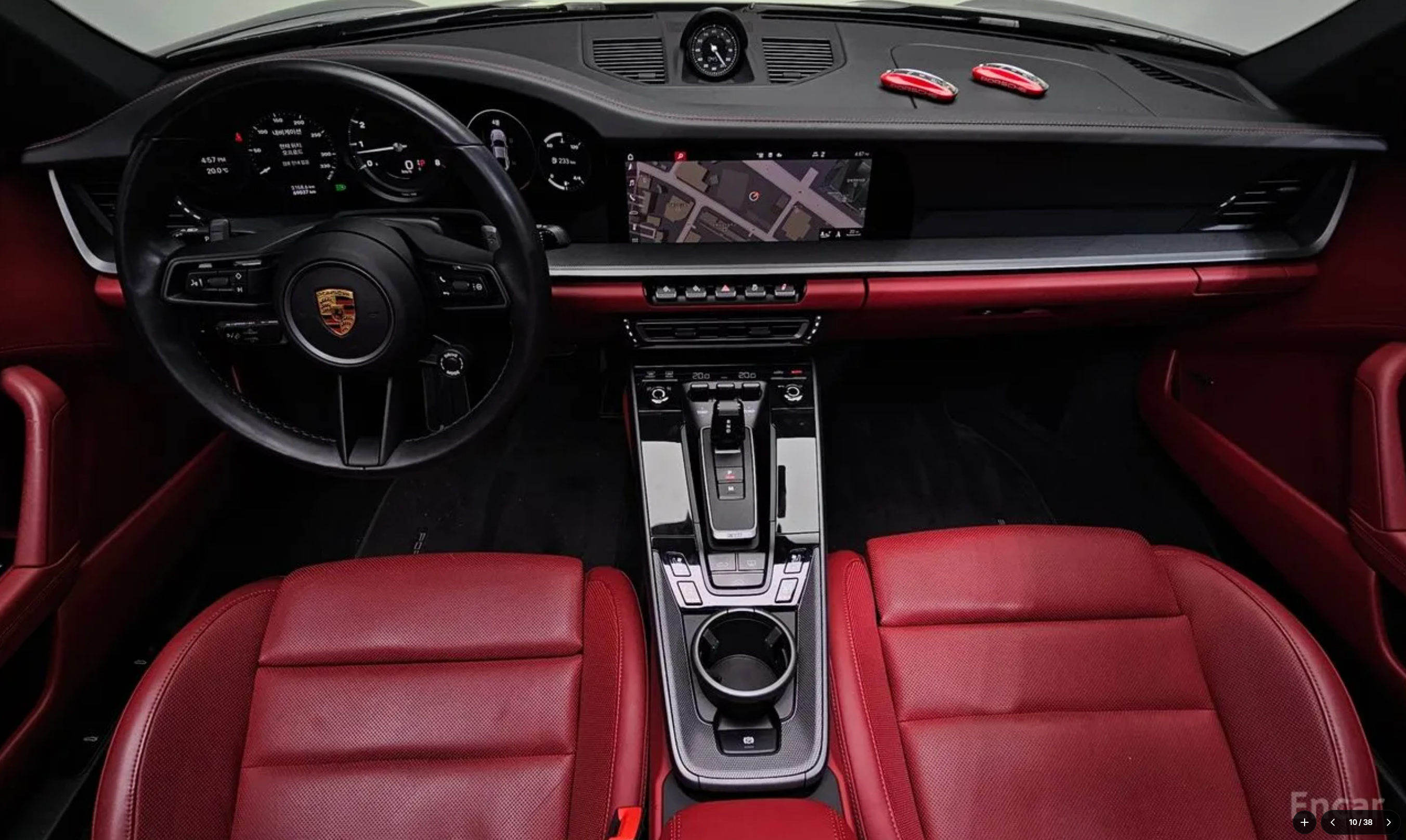 Porsche Carrera 4