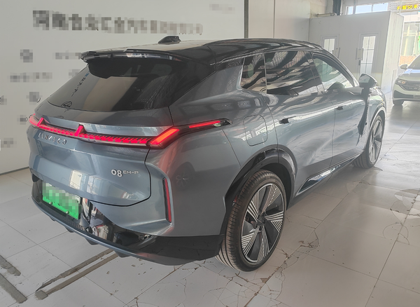 Lynk & Co 08 EMp 2WD 245km long range
