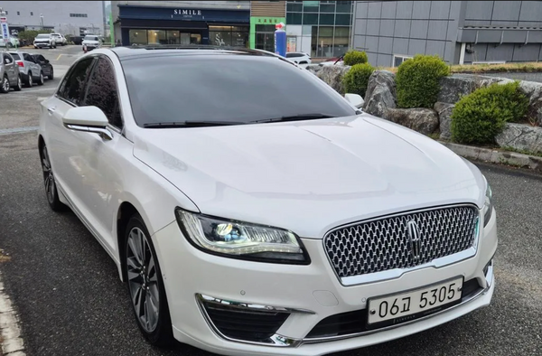 Lincoln MKZ