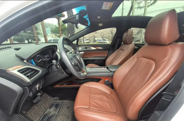 Lincoln MKZ