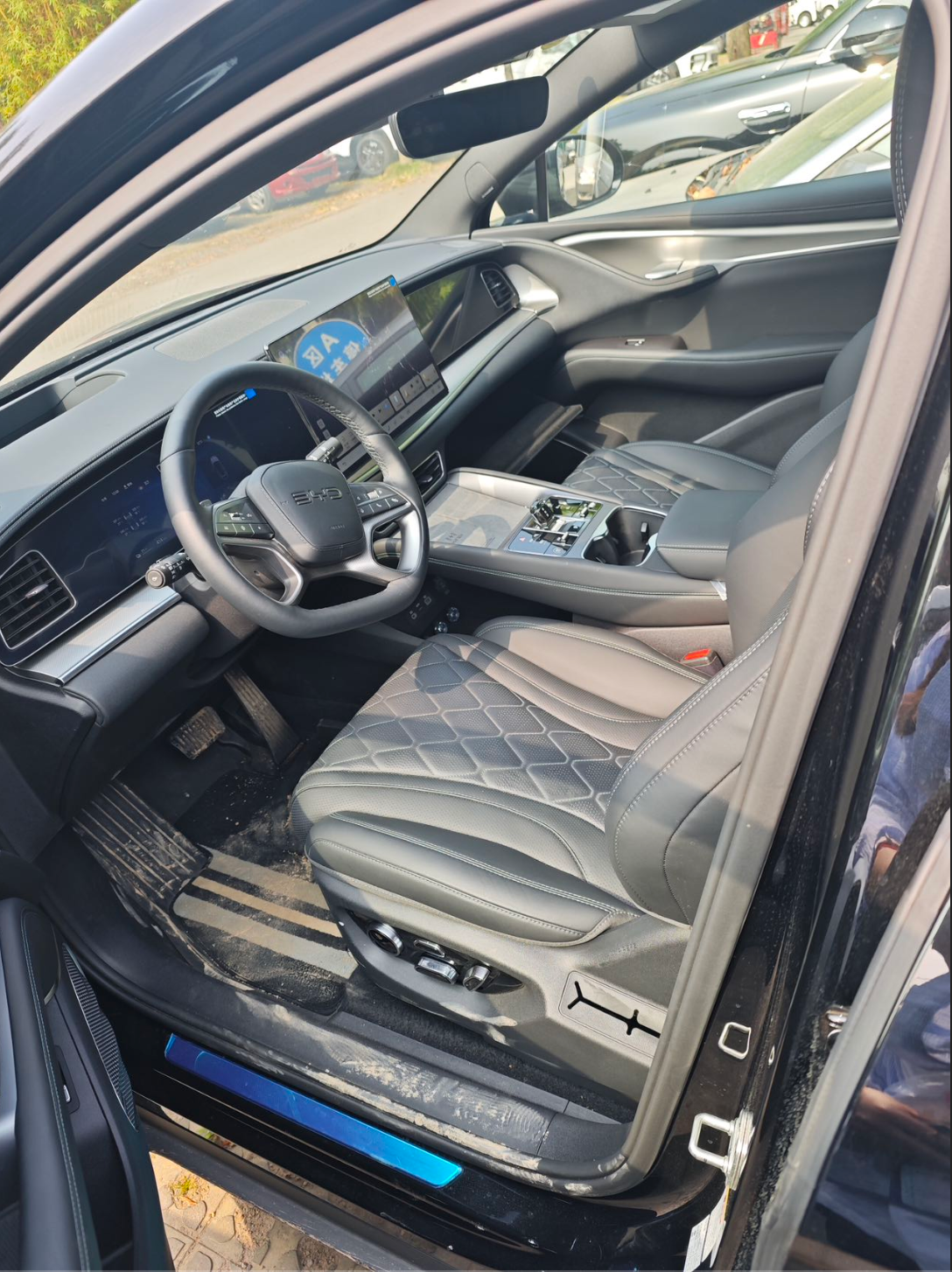 BYD Sealion 07 EV 610 Top