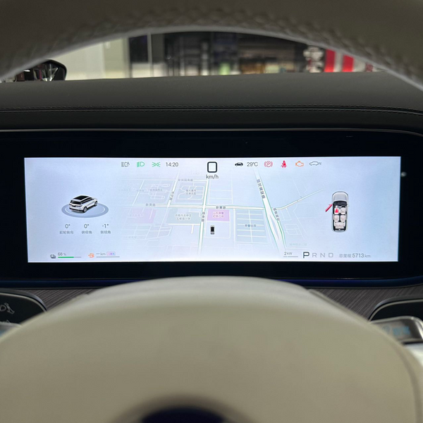 Denza N9 Flagship 2025 model