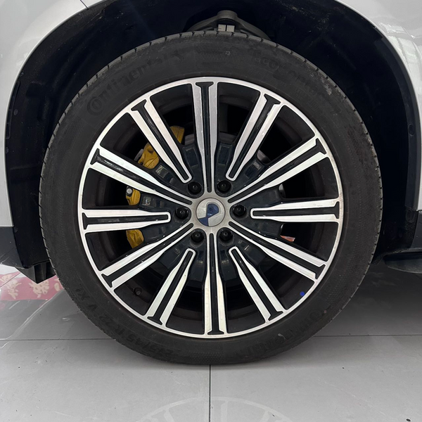 Denza N9 Flagship 2025 model