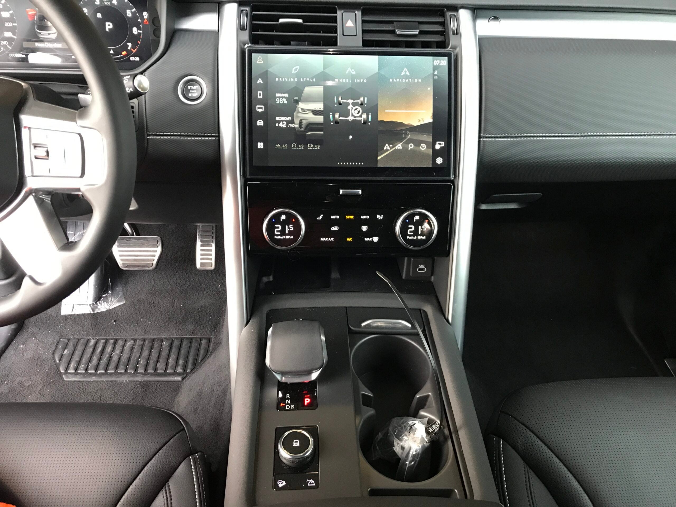 Land Rover Discovery P360 Dynamic SE