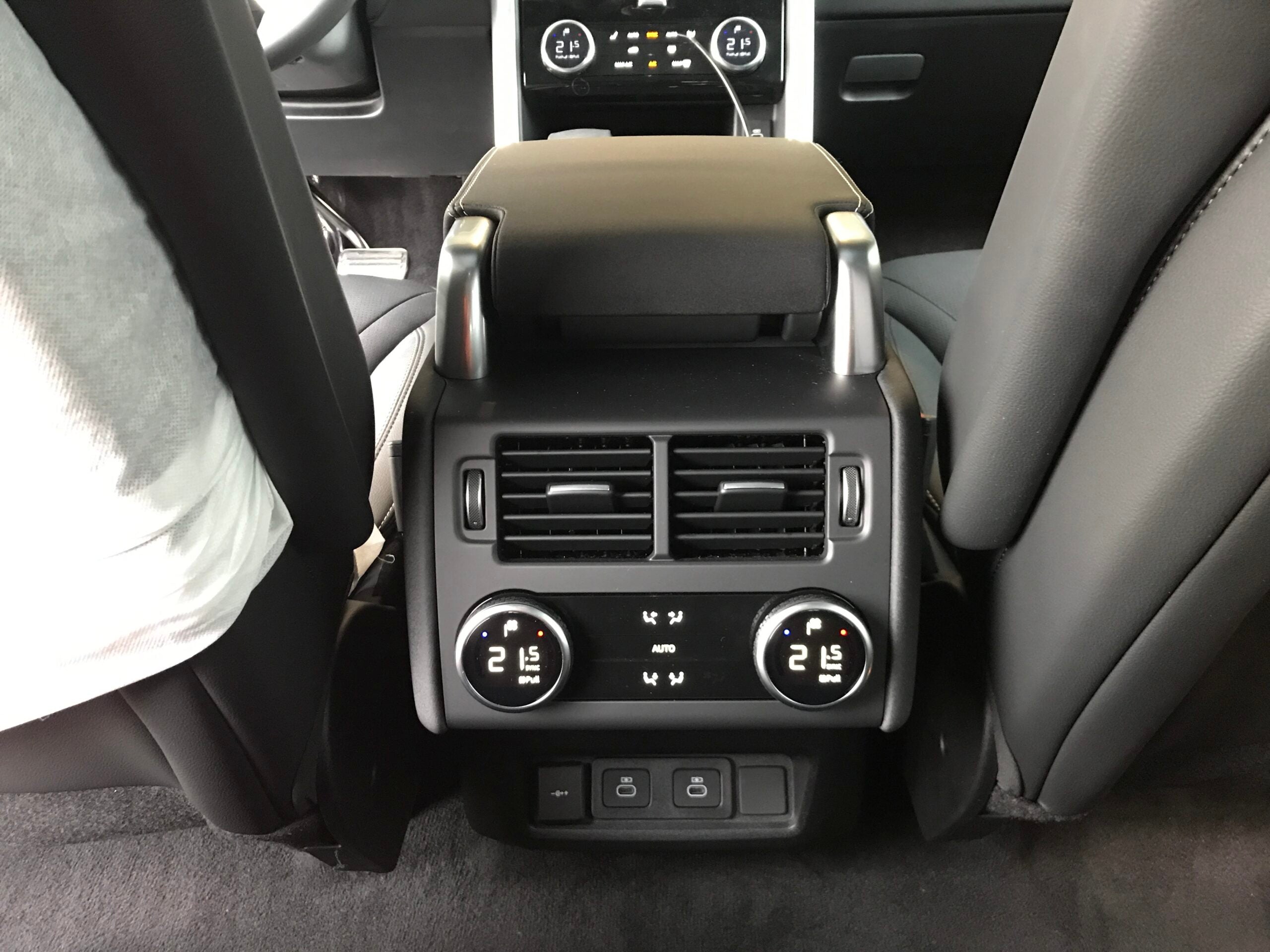 Land Rover Discovery P360 Dynamic SE