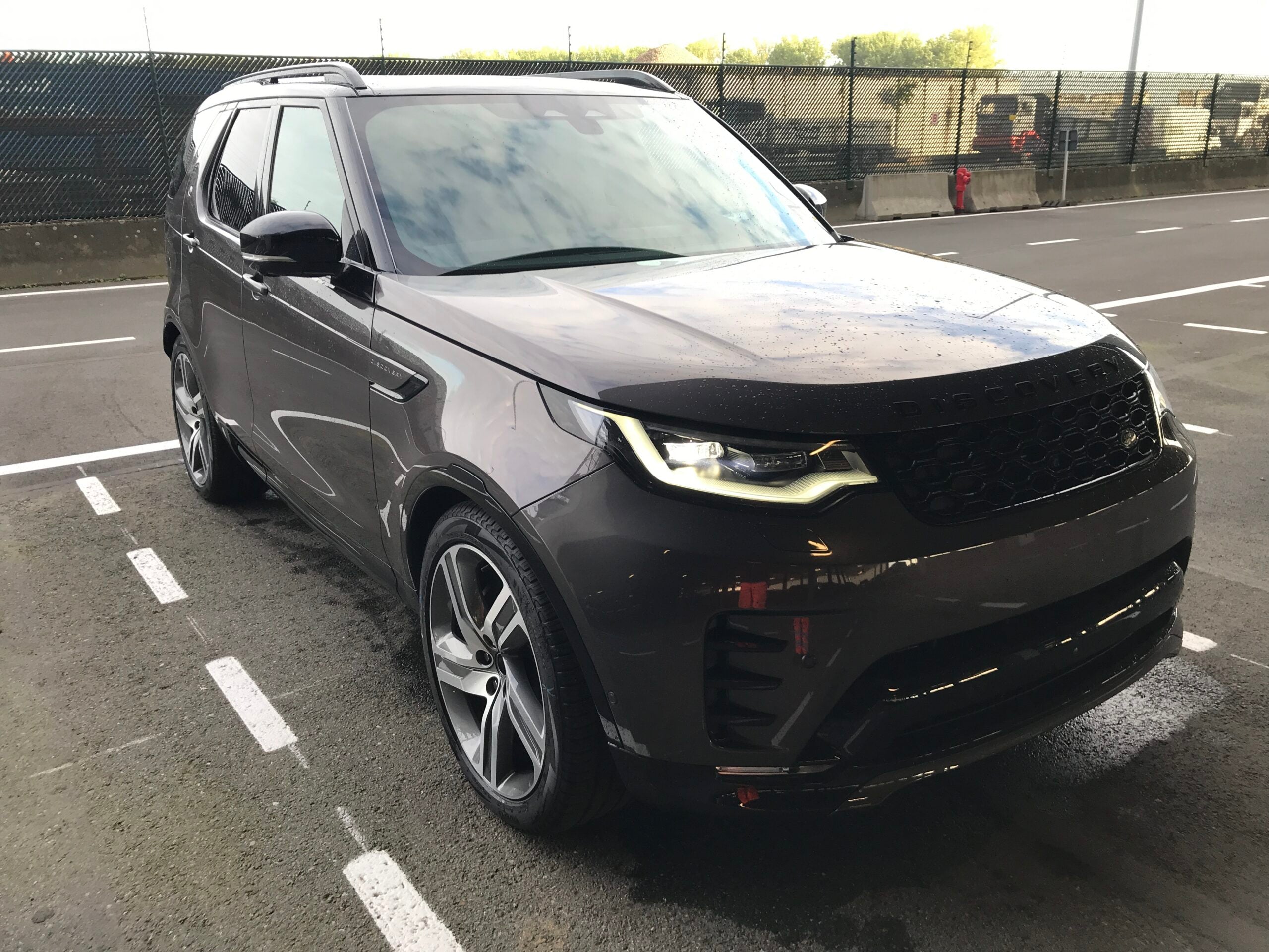 Land Rover Discovery D300 Dynamic SE 3.0L Diesel