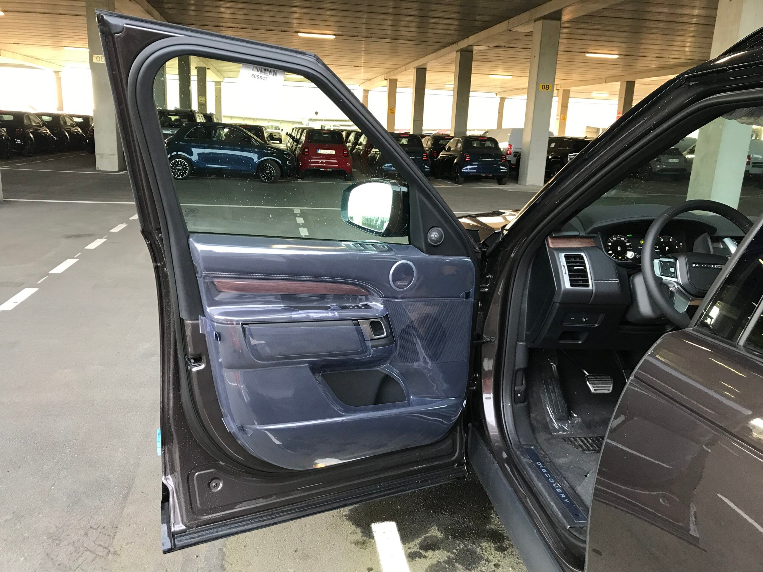 Land Rover Discovery D300 Dynamic SE 3.0L Diesel