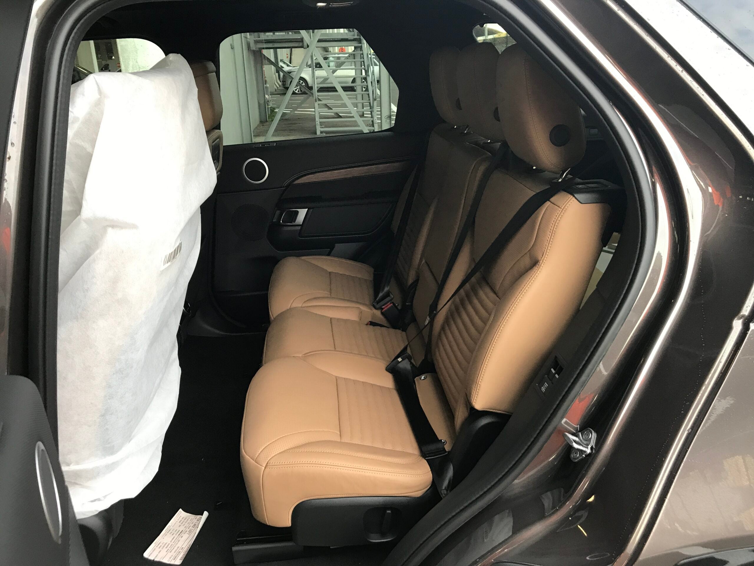 Land Rover Discovery D300 Dynamic SE 3.0L Diesel