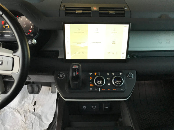 Land Rover Defender LWB P400 SE AWD