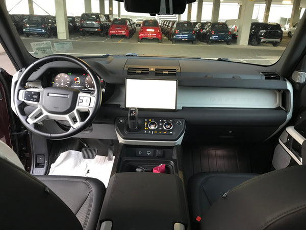Land Rover Defender LWB P400 SE AWD