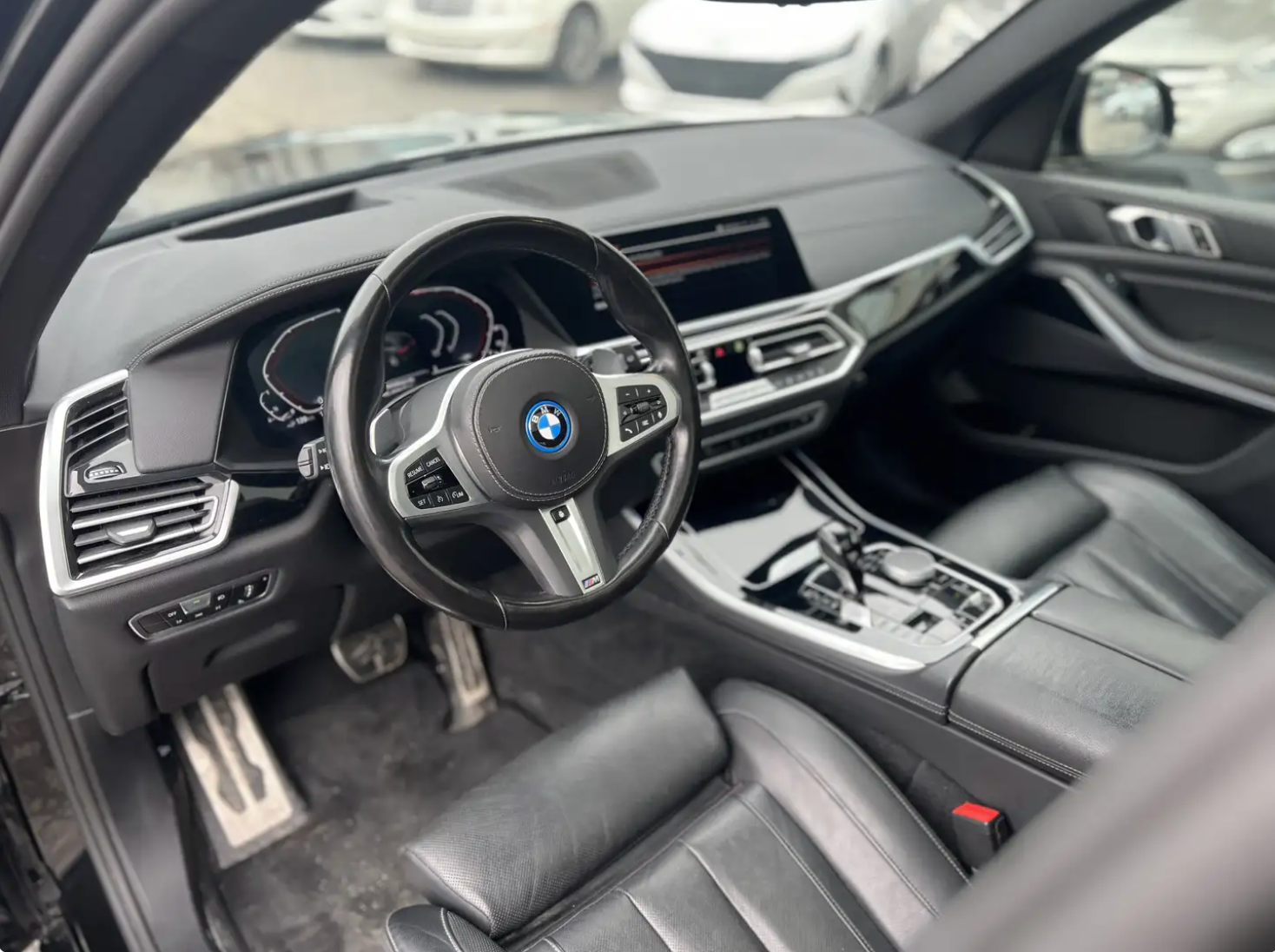 2022 BMW X5 xDrive45e M-Sport