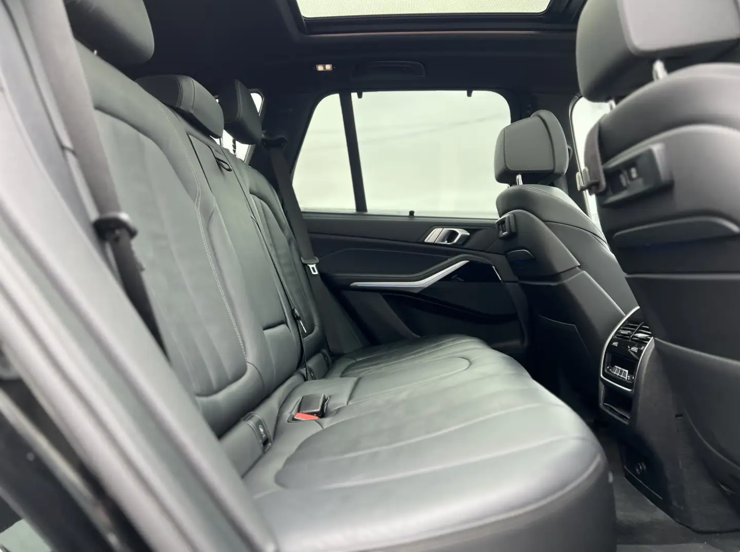 2022 BMW X5 xDrive45e M-Sport