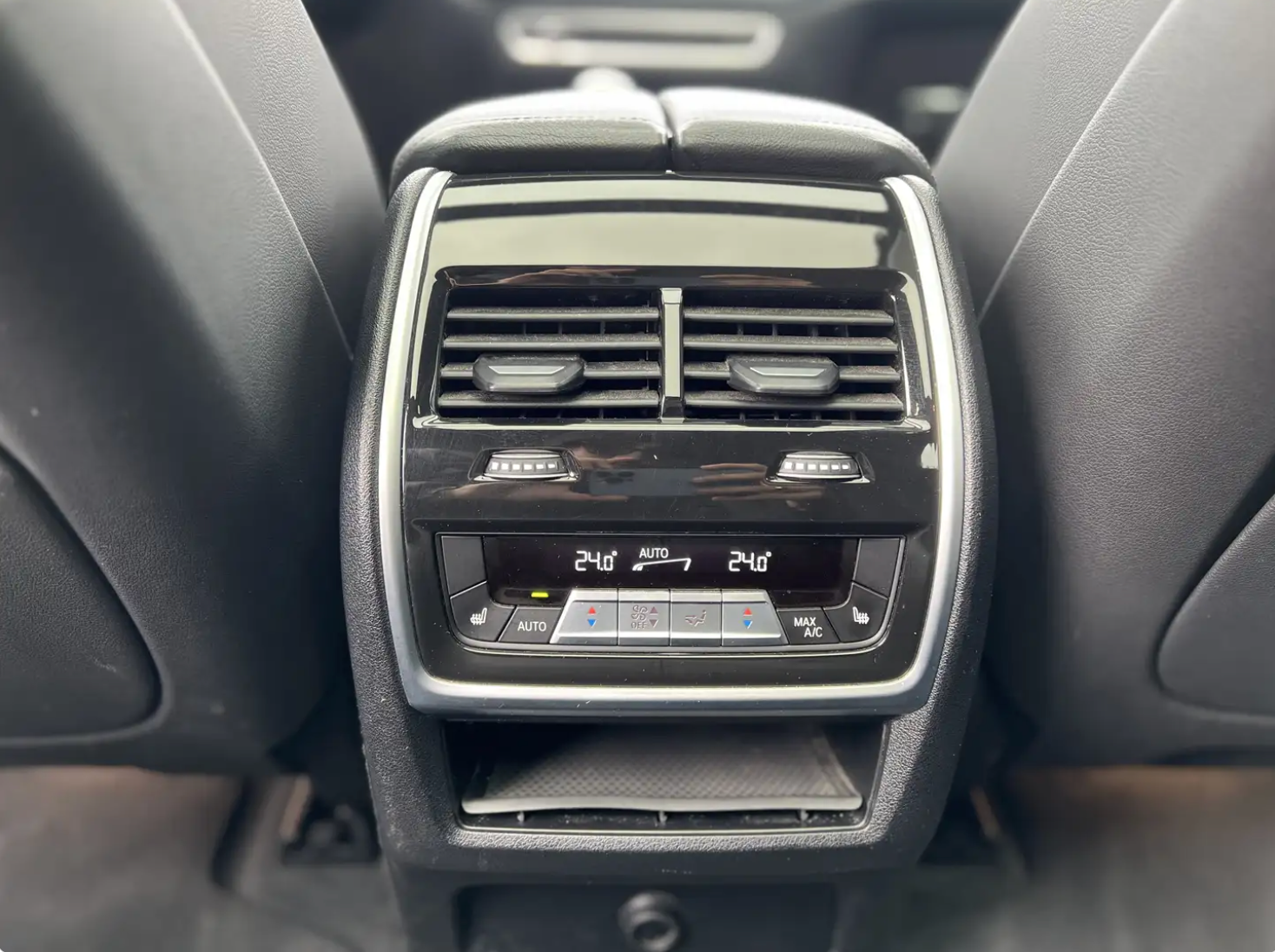 2022 BMW X5 xDrive45e M-Sport