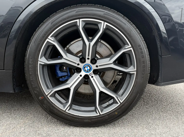 2022 BMW X5 xDrive45e M-Sport